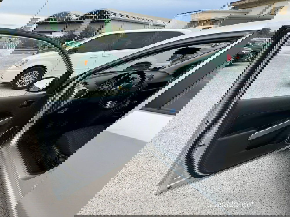 Mazda Mazda2 usata a Salerno (10)