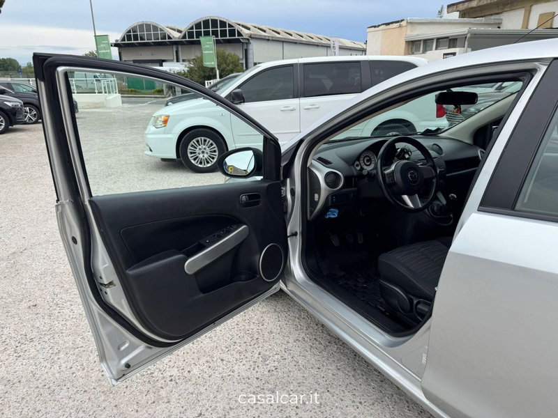 Mazda Mazda2 usata a Salerno (10)