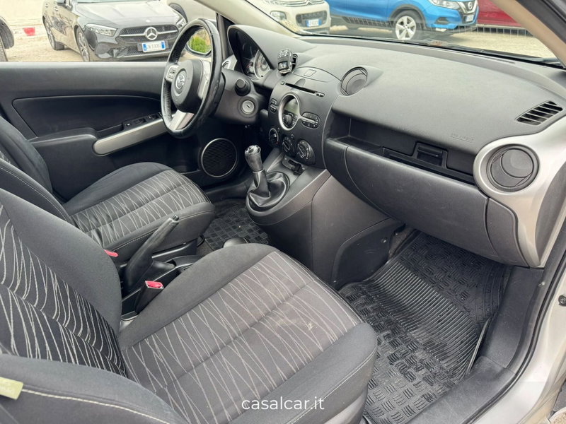 Mazda Mazda2 usata a Salerno (19)