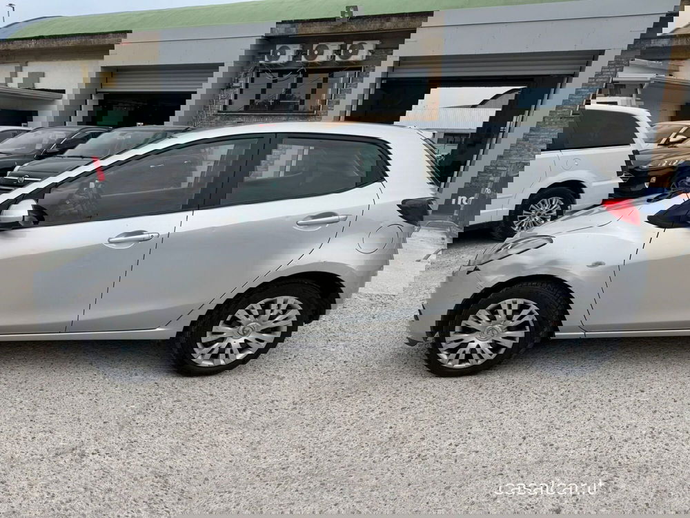 Mazda Mazda2 usata a Salerno (4)