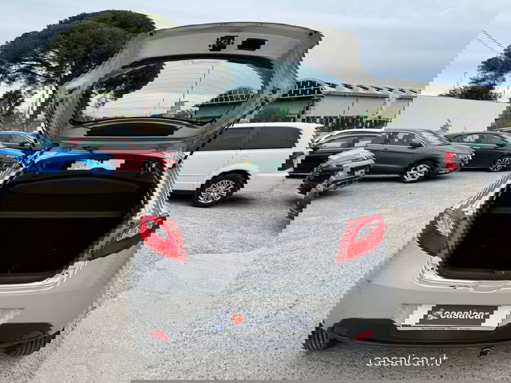 Mazda Mazda2 usata a Salerno (9)