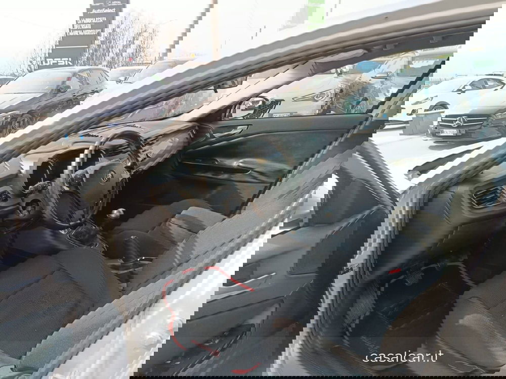 Alfa Romeo Giulietta usata a Salerno (18)