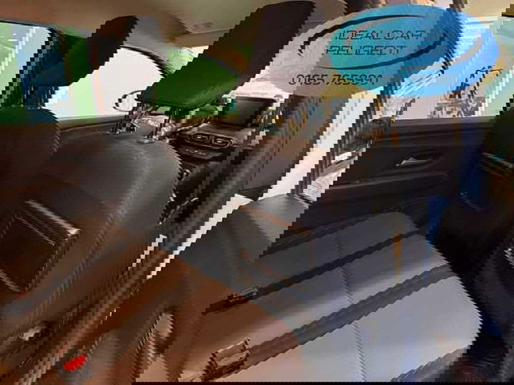 Dacia Jogger usata a Aosta (16)