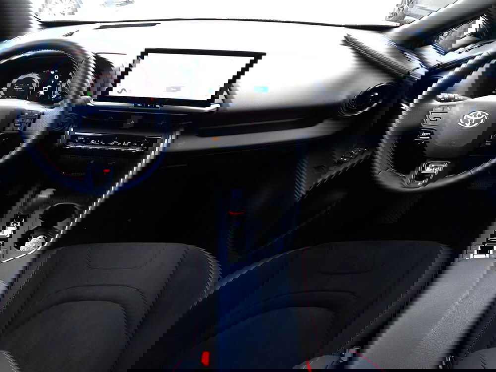 Toyota Toyota C-HR usata a Treviso (13)