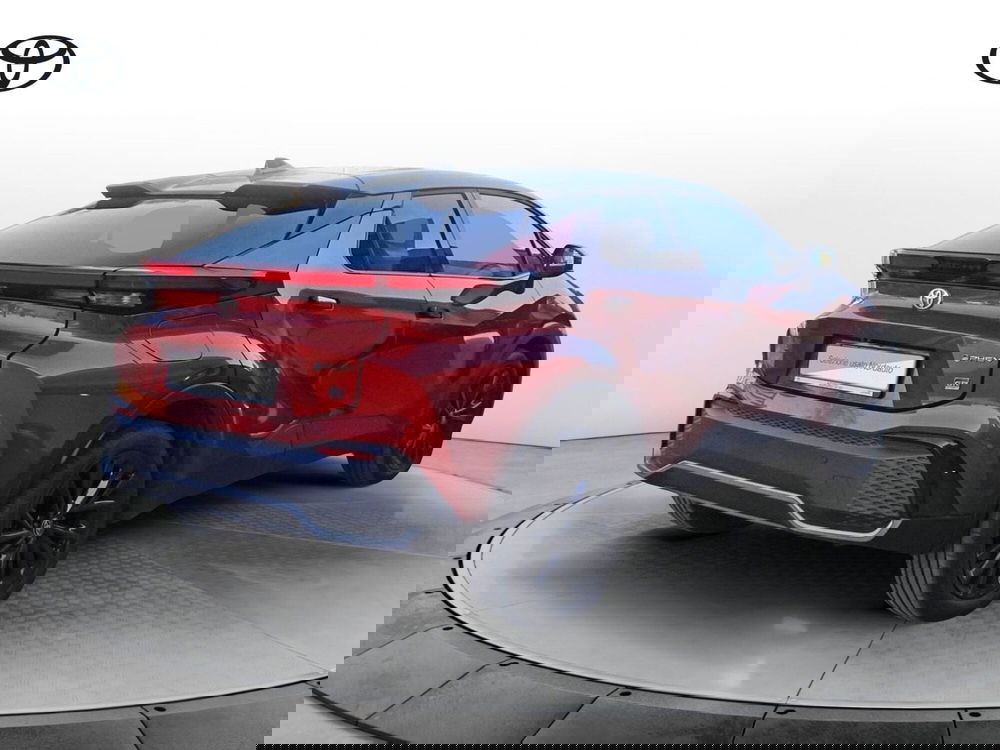 Toyota Toyota C-HR usata a Treviso (5)