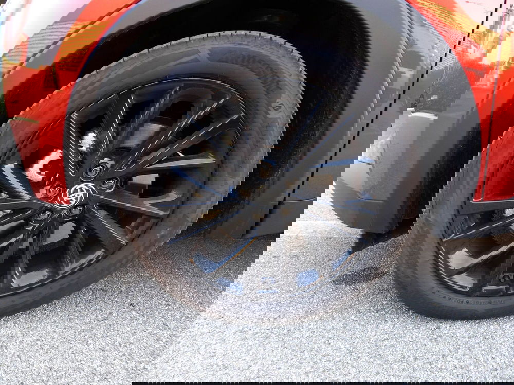 Toyota Toyota C-HR usata a Treviso (8)