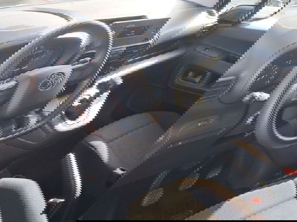 Toyota Proace City Furgone usata a Cagliari (10)