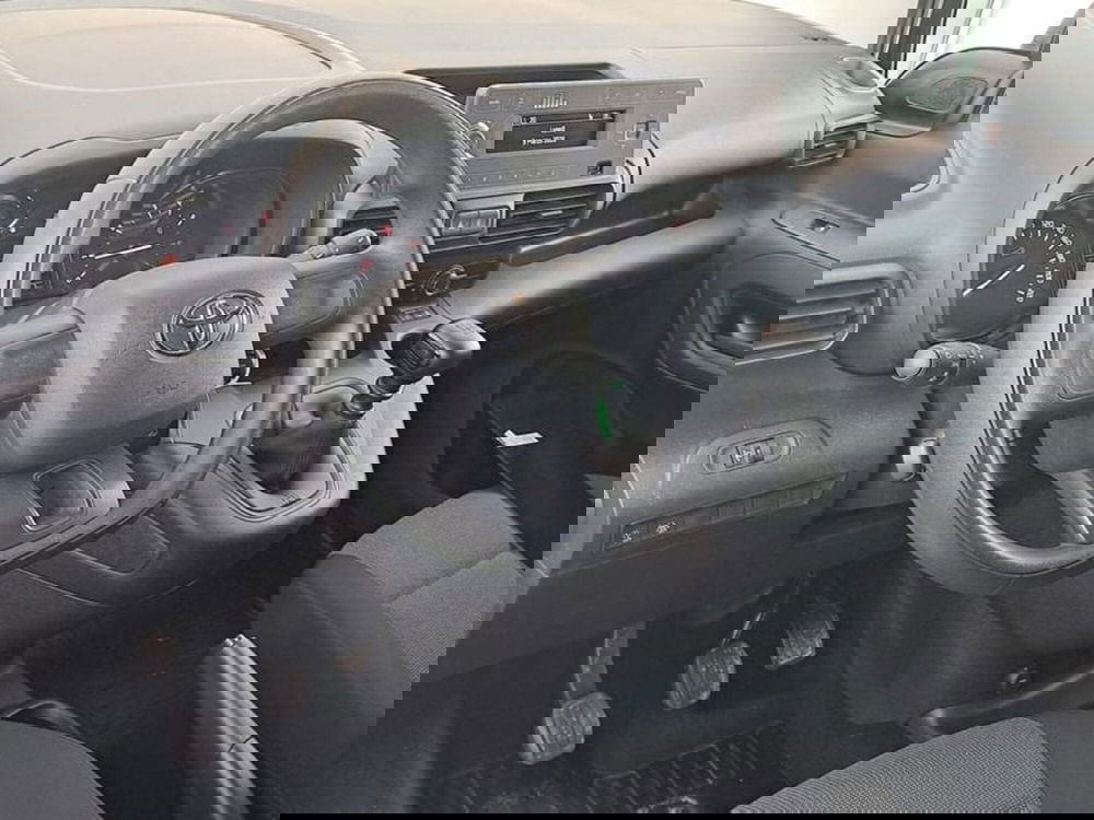 Toyota Proace City Furgone usata a Cagliari (12)