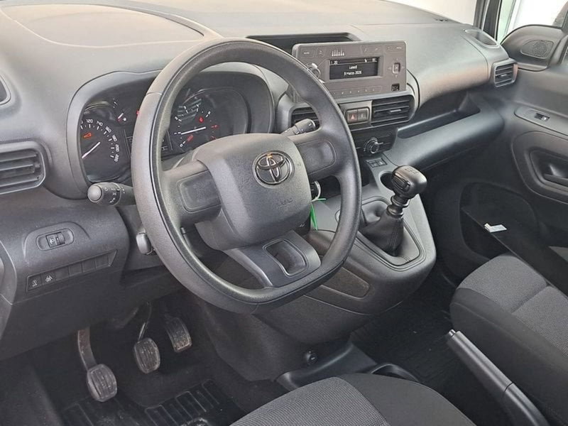 Toyota Proace City Furgone usata a Cagliari (12)