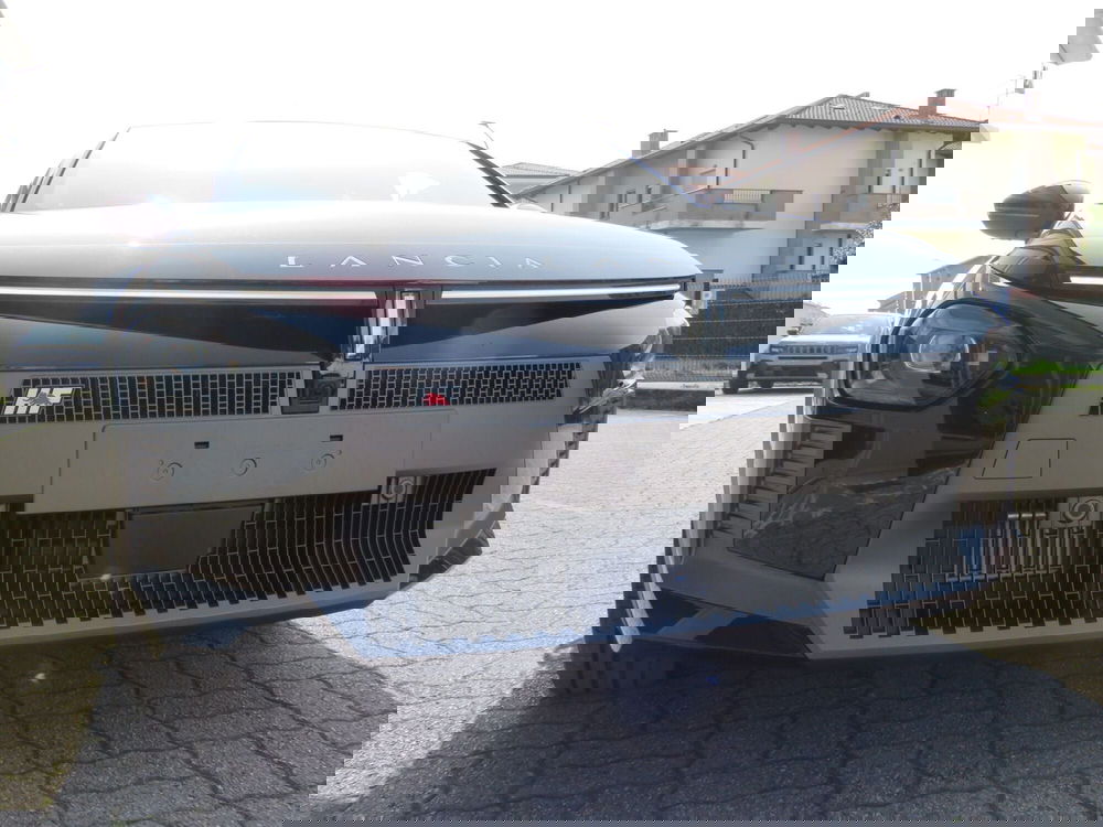 Lancia Ypsilon nuova a Monza e Brianza (6)