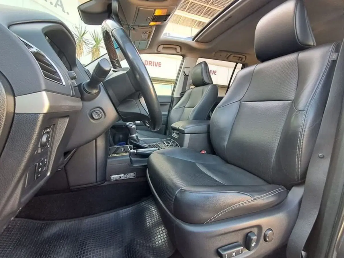 Toyota Land Cruiser usata a Cagliari (11)