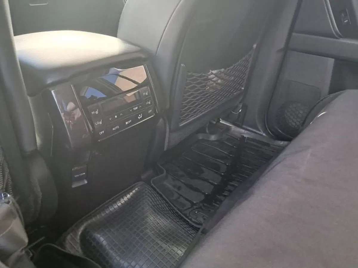 Toyota Land Cruiser usata a Cagliari (13)