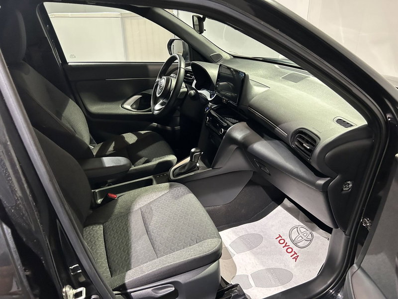 Toyota Yaris Cross usata a Milano (6)