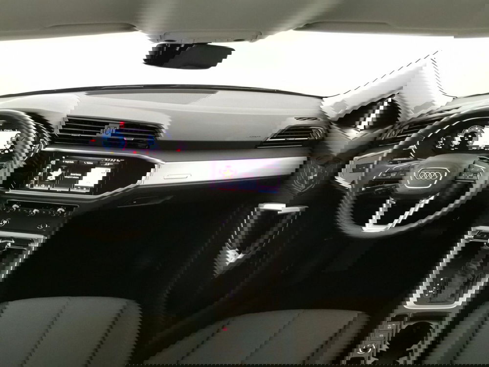 Audi Q3 Sportback usata a Chieti (8)