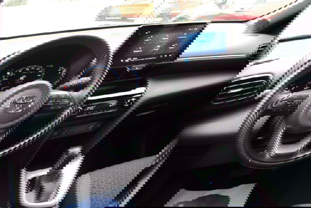 Toyota Yaris Cross usata a Bologna (10)