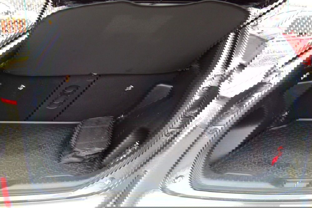 Toyota Yaris Cross usata a Bologna (9)