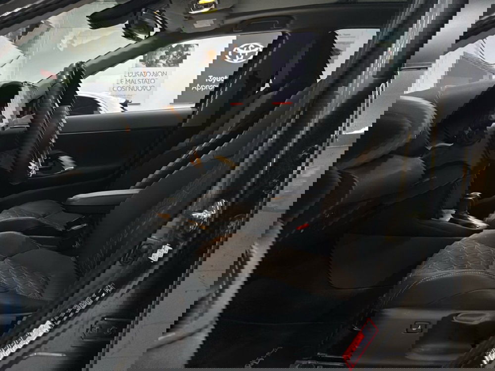 Toyota Yaris Cross usata a Forlì-Cesena (8)