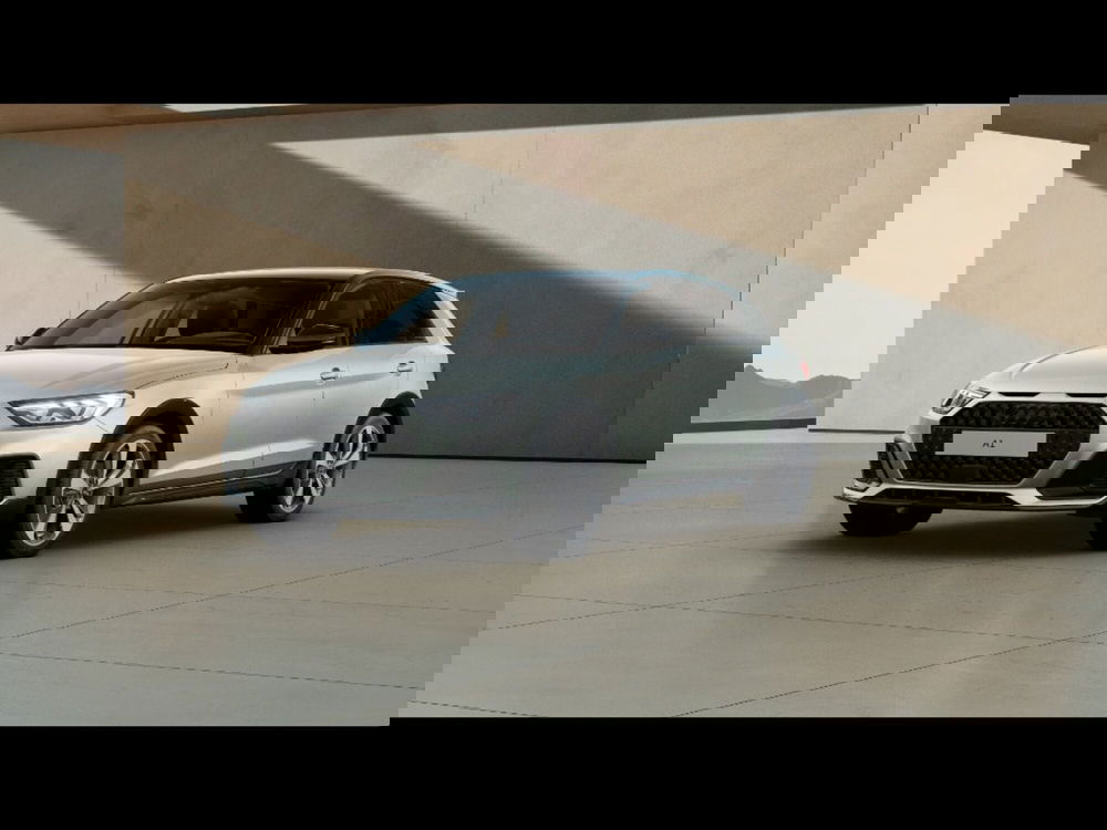 Audi A1 allstreet nuova a Pisa