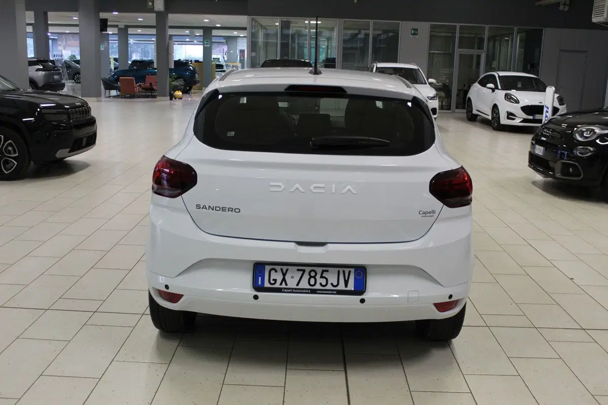 Dacia Sandero usata a Cremona (4)