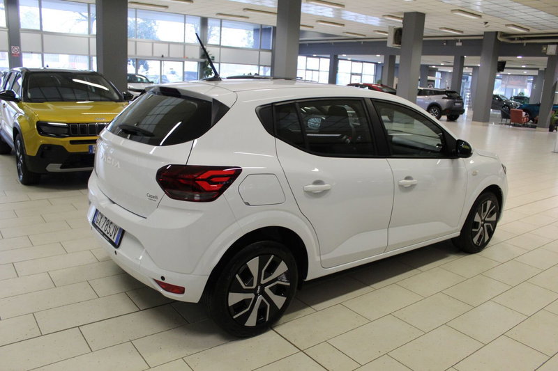 Dacia Sandero usata a Cremona (5)