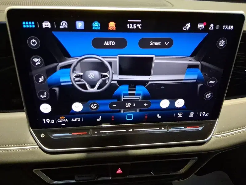 Volkswagen Tiguan usata a Bologna (16)