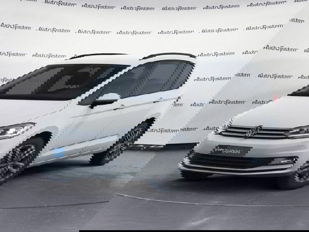 Volkswagen Touran nuova a Palermo