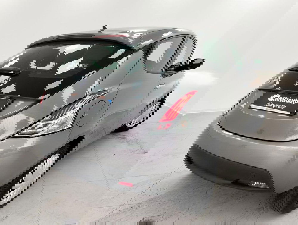 Lancia Ypsilon usata a Como (2)