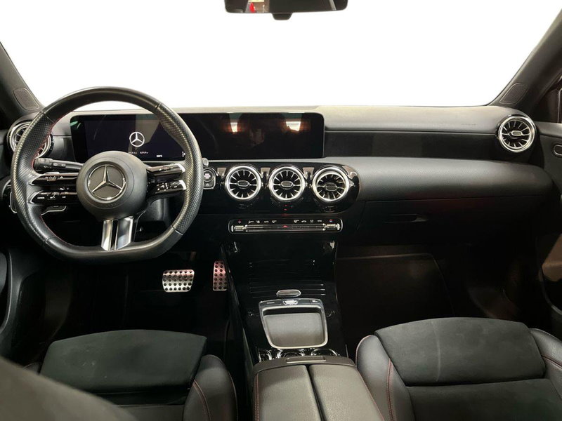 Mercedes-Benz Classe A usata a Matera (8)