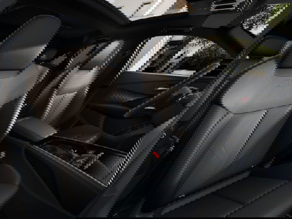 Audi Q3 Sportback nuova a Bari (3)