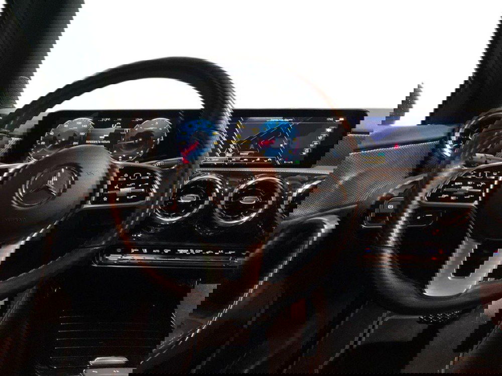 Mercedes-Benz Classe A usata a Ancona (11)