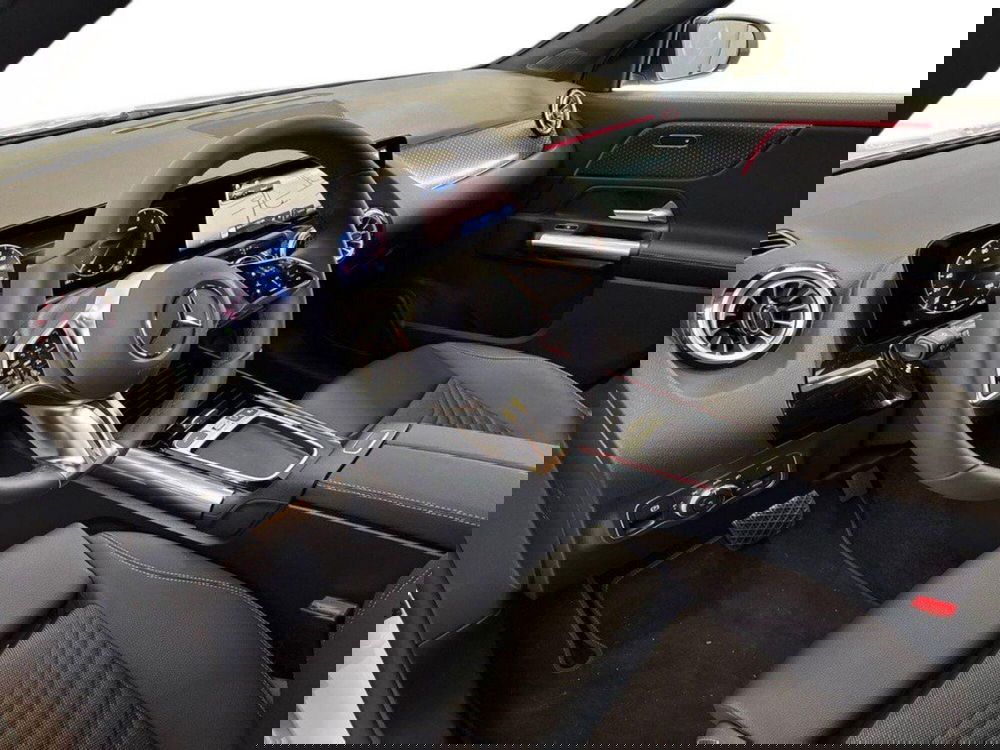 Mercedes-Benz GLA SUV nuova a Rimini (16)