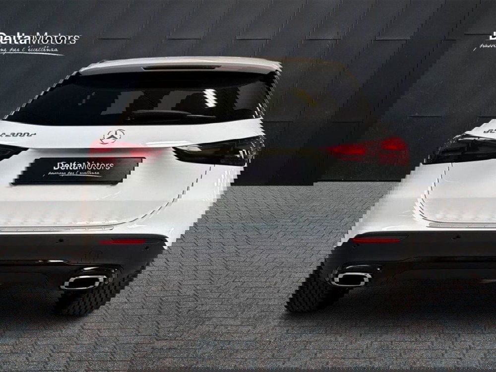 Mercedes-Benz GLA SUV nuova a Rimini (4)