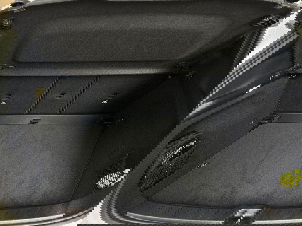 Mercedes-Benz GLA SUV nuova a Rimini (7)