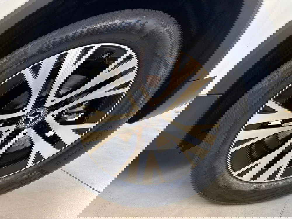 Mercedes-Benz GLA SUV nuova a Rimini (8)