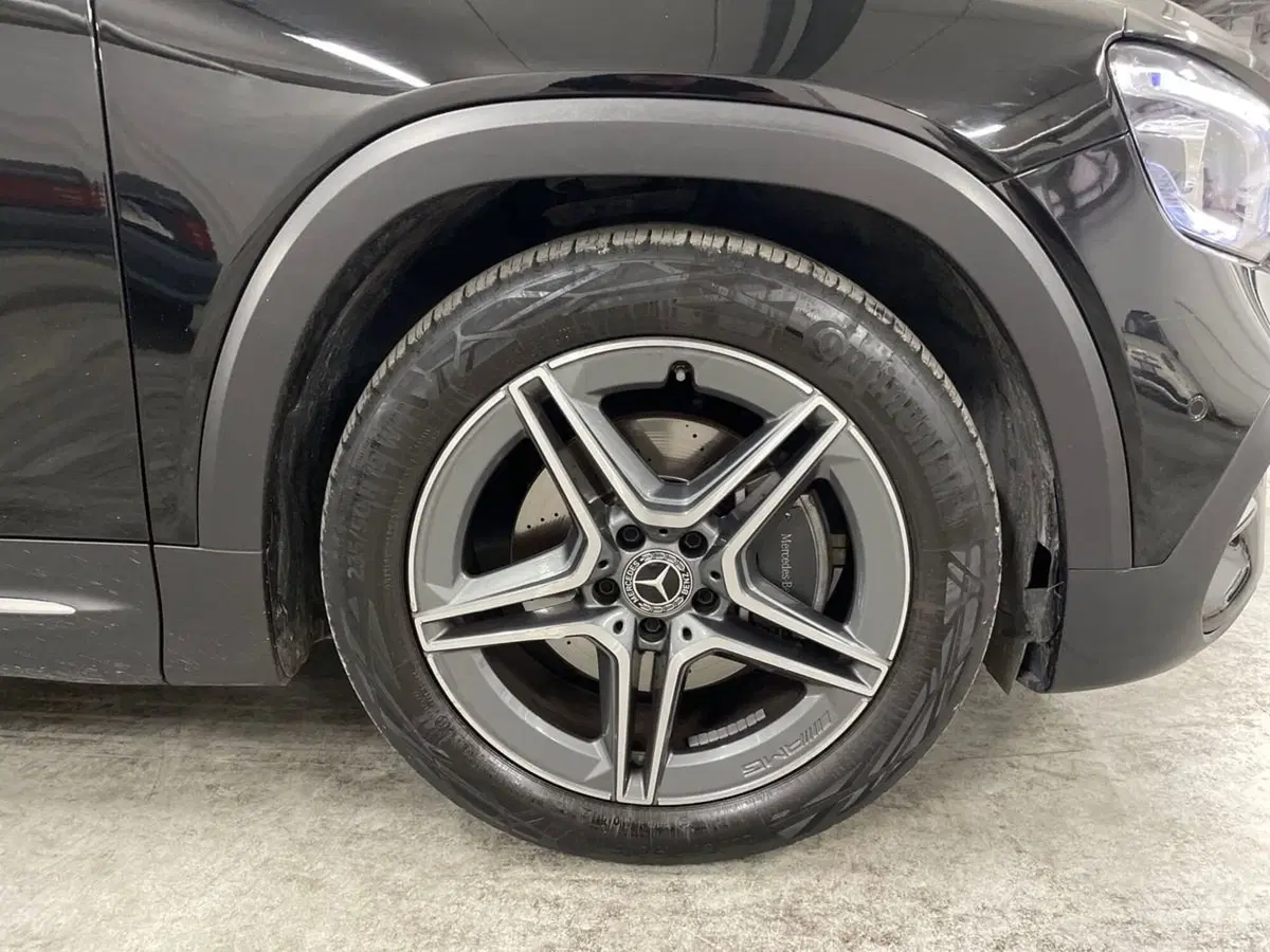 Mercedes-Benz GLB usata a Macerata (8)