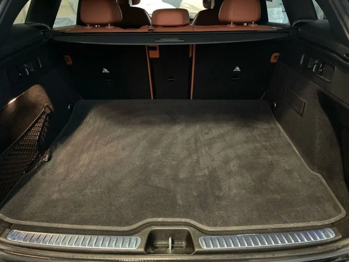 Mercedes-Benz GLC SUV usata a Ancona (7)