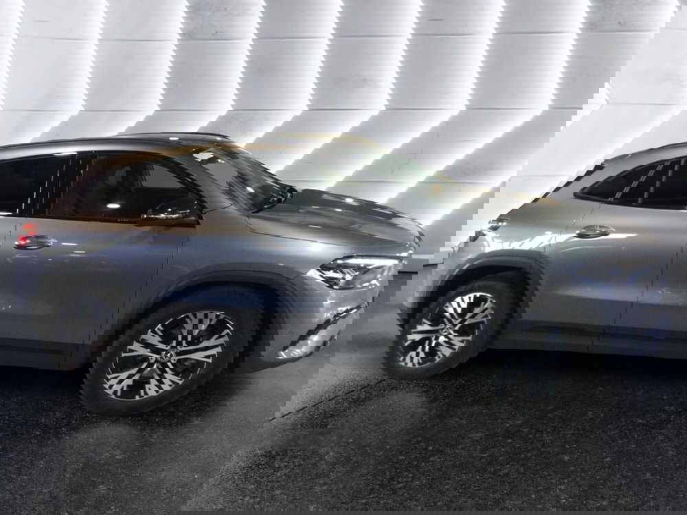 Mercedes-Benz GLA SUV usata a Caserta (4)