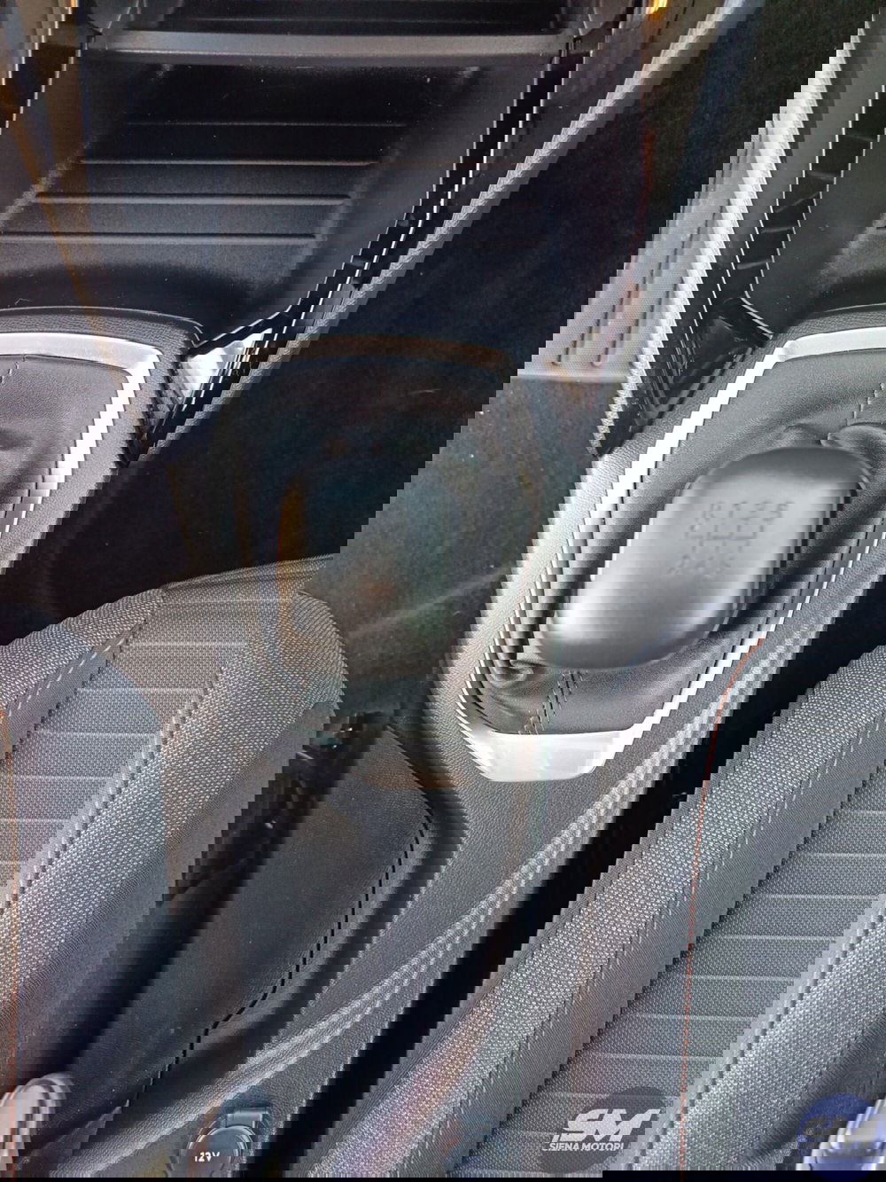 Peugeot 208 usata a Siena (12)