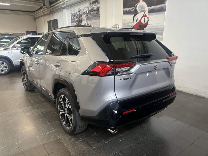 Suzuki Across nuova a Milano (4)