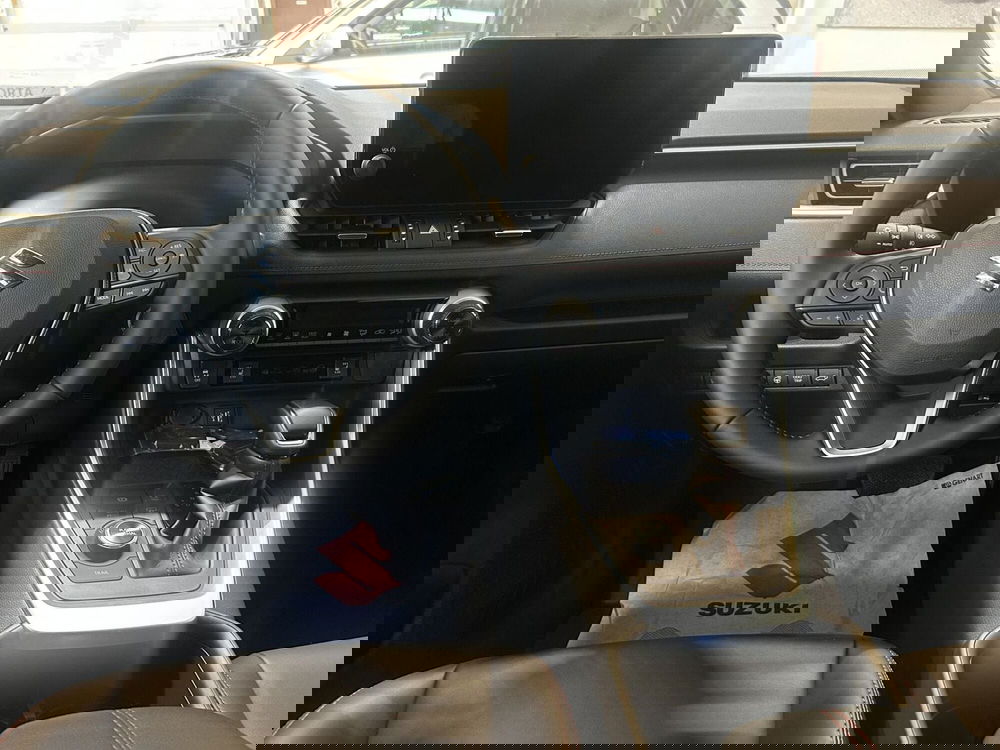 Suzuki Across nuova a Milano (8)