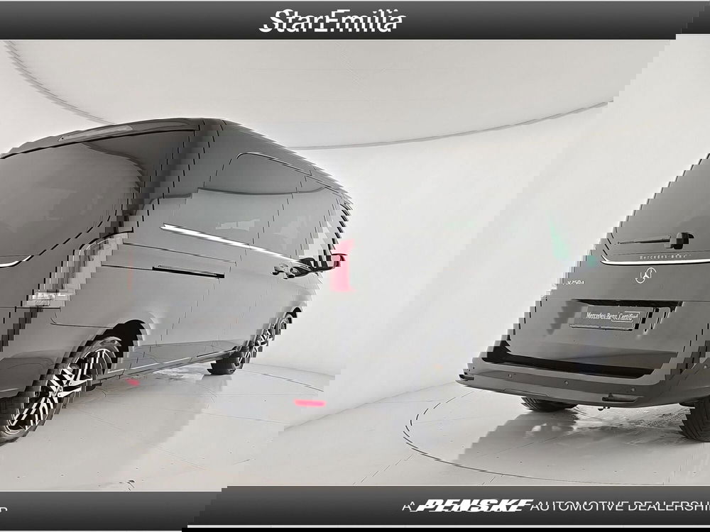 Mercedes-Benz Classe V usata a Bologna (5)