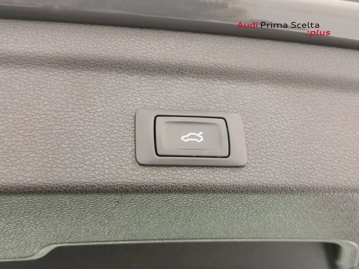 Audi Q3 Sportback usata a Avellino (16)