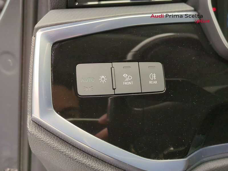 Audi Q3 Sportback usata a Avellino (20)