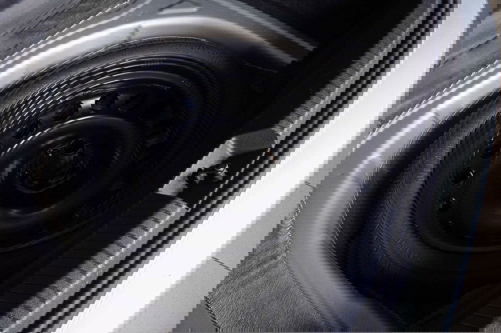 Volkswagen Taigo usata a Perugia (8)