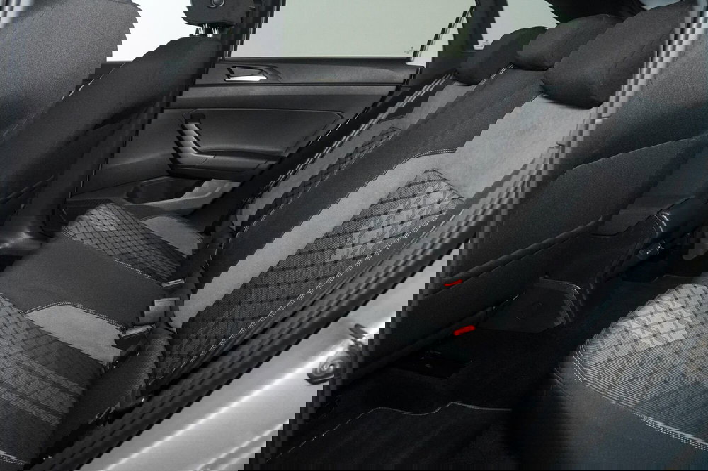 Volkswagen Taigo usata a Perugia (9)