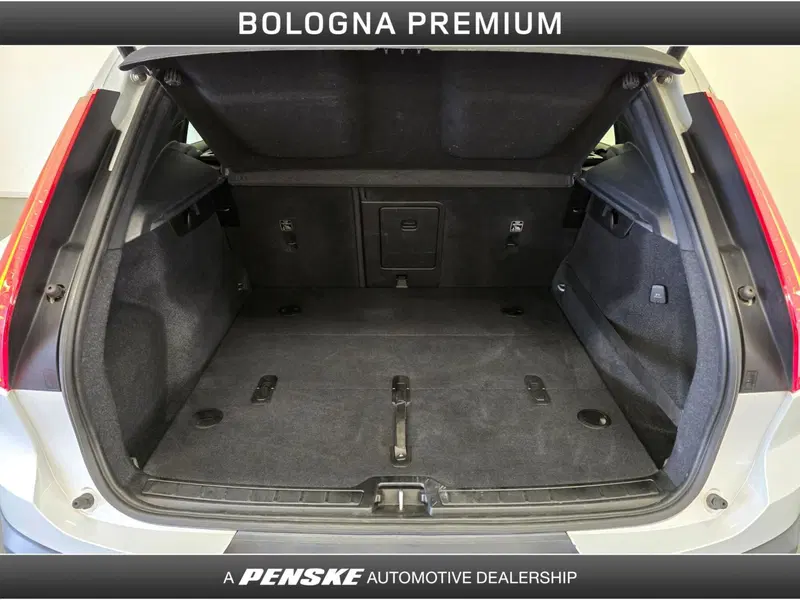 Volvo XC40 usata a Bologna (10)