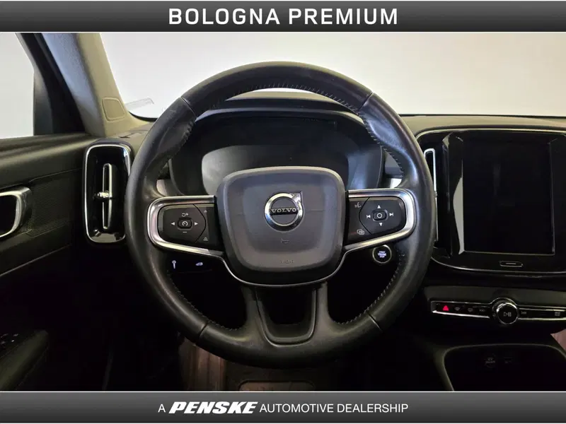 Volvo XC40 usata a Bologna (14)