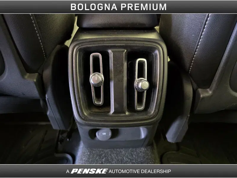 Volvo XC40 usata a Bologna (16)