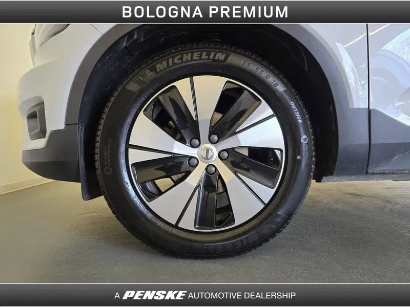 Volvo XC40 usata a Bologna (9)