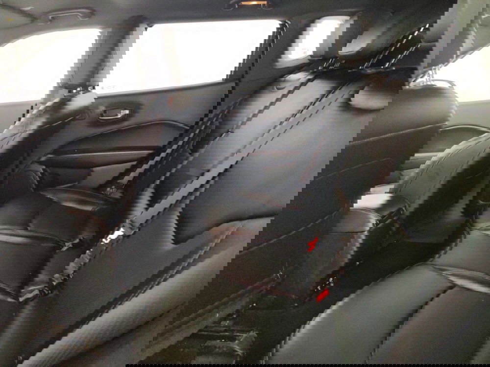 Jeep Compass usata a Massa-Carrara (11)